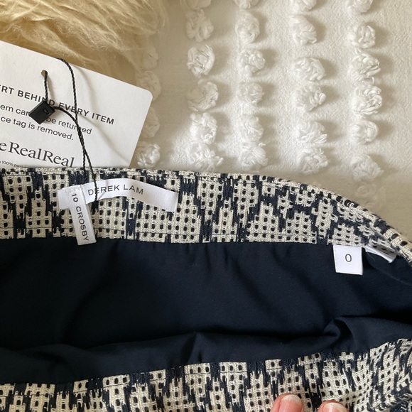 DEREK LAM CROSBY SKIRT - Picture 5 of 5
